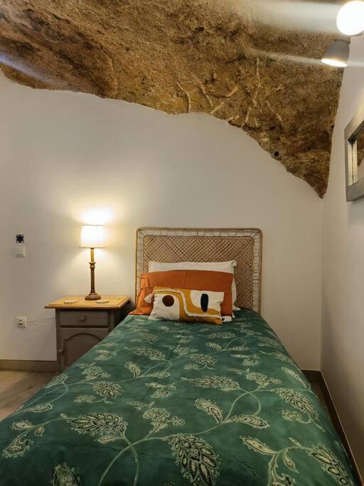 Casa Cueva La Luna Setenil De Las Bodegas Bagian luar foto